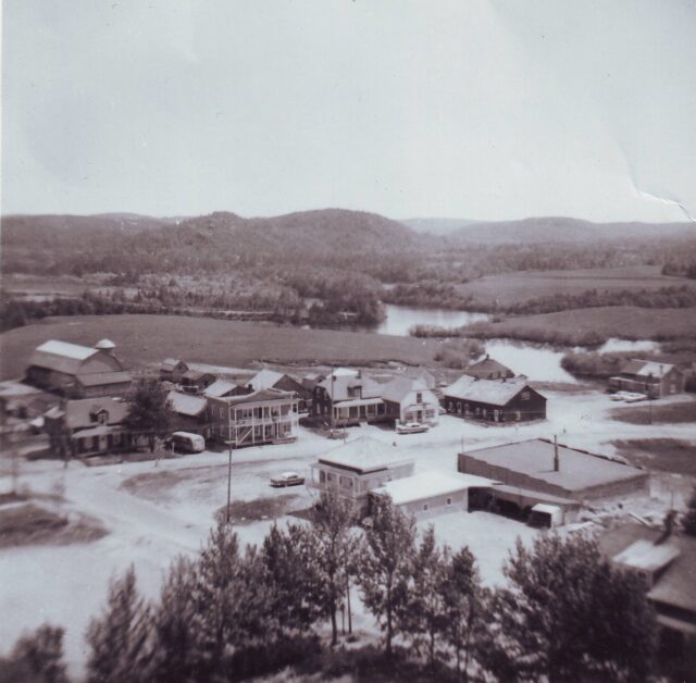 Village Avant Le Feu (2)